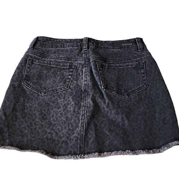 Justice Black/Gray Animal Print Denim Skirt, NWT - Picture 8 of 9